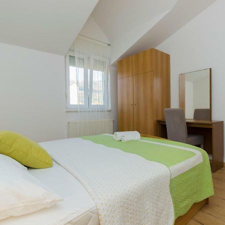Apartmani Skelin***/**** Kaštela Eksteriør billede