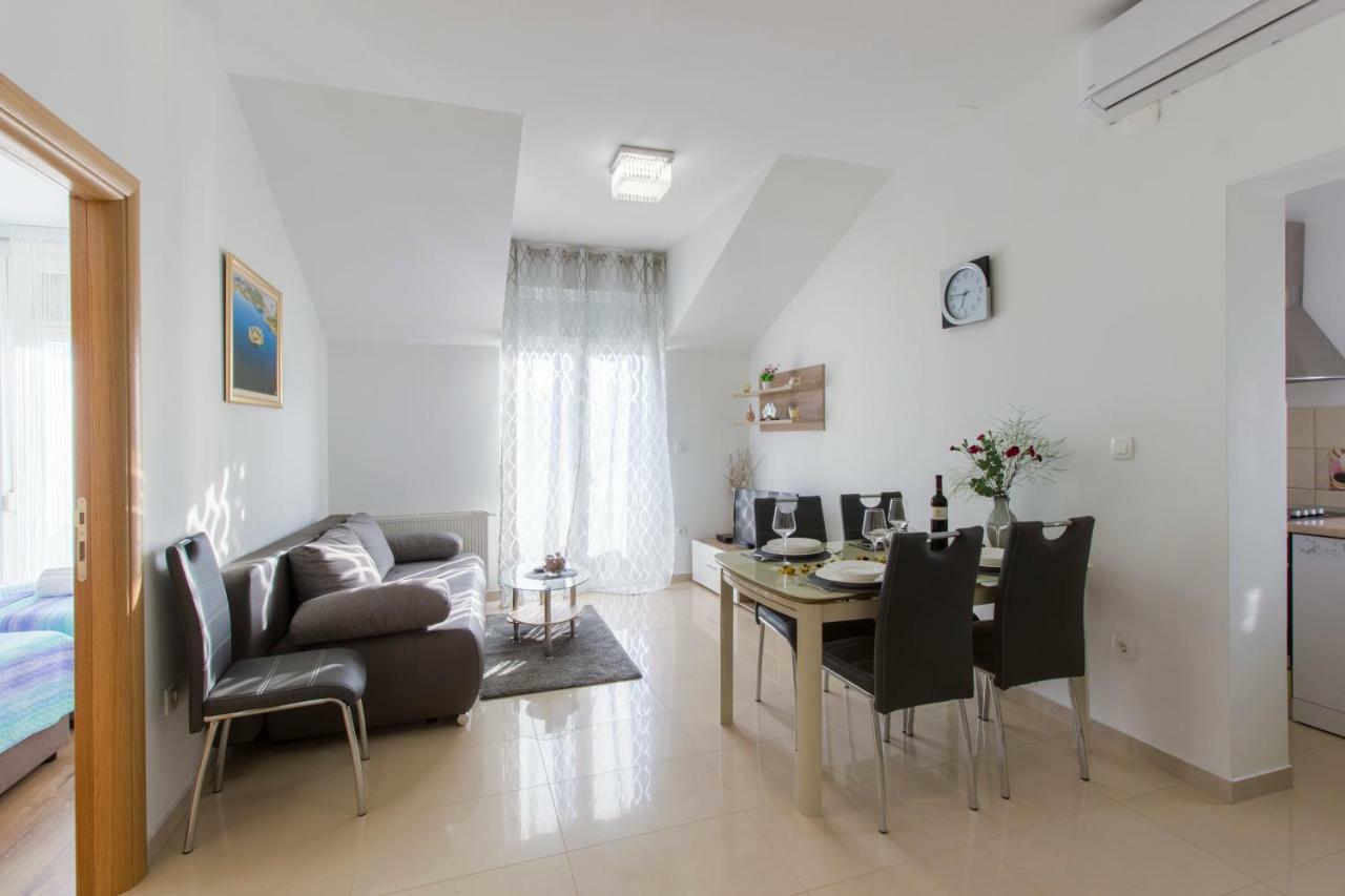 Apartmani Skelin***/**** Kaštela Eksteriør billede