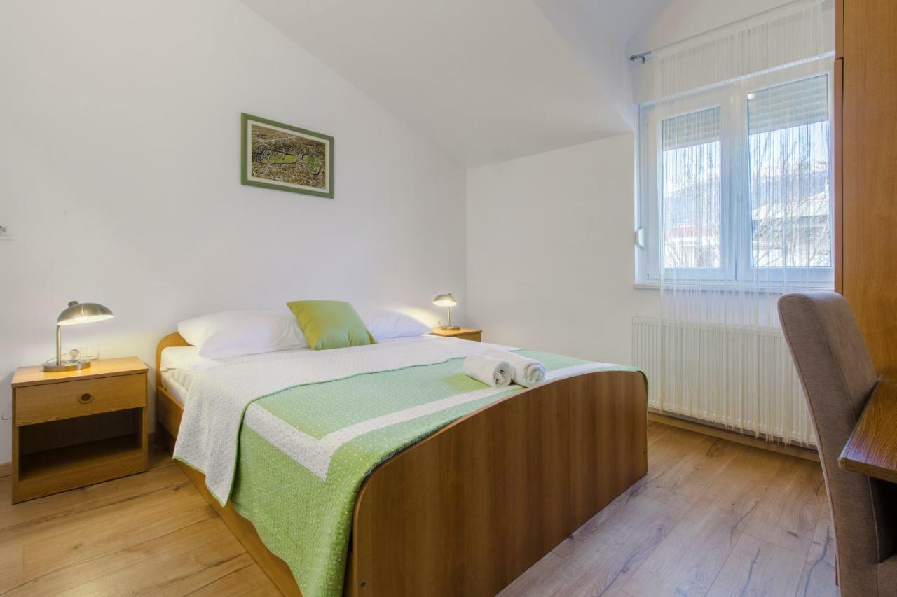 Apartmani Skelin***/**** Kaštela Eksteriør billede