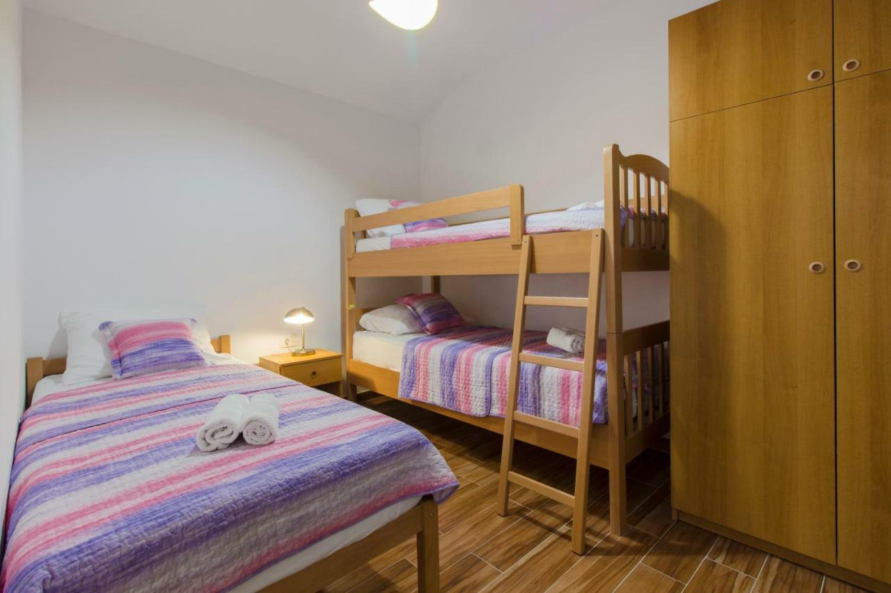 Apartmani Skelin***/**** Kaštela Eksteriør billede