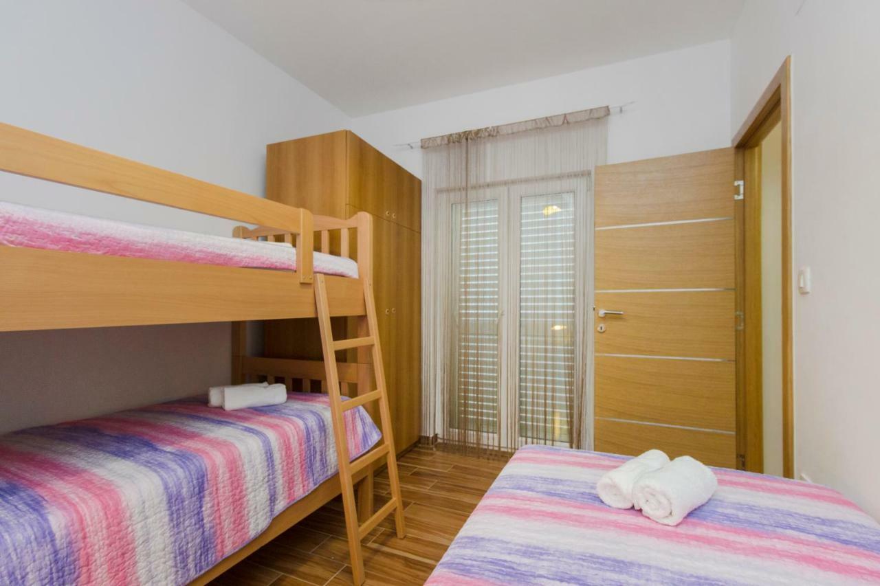 Apartmani Skelin***/**** Kaštela Eksteriør billede