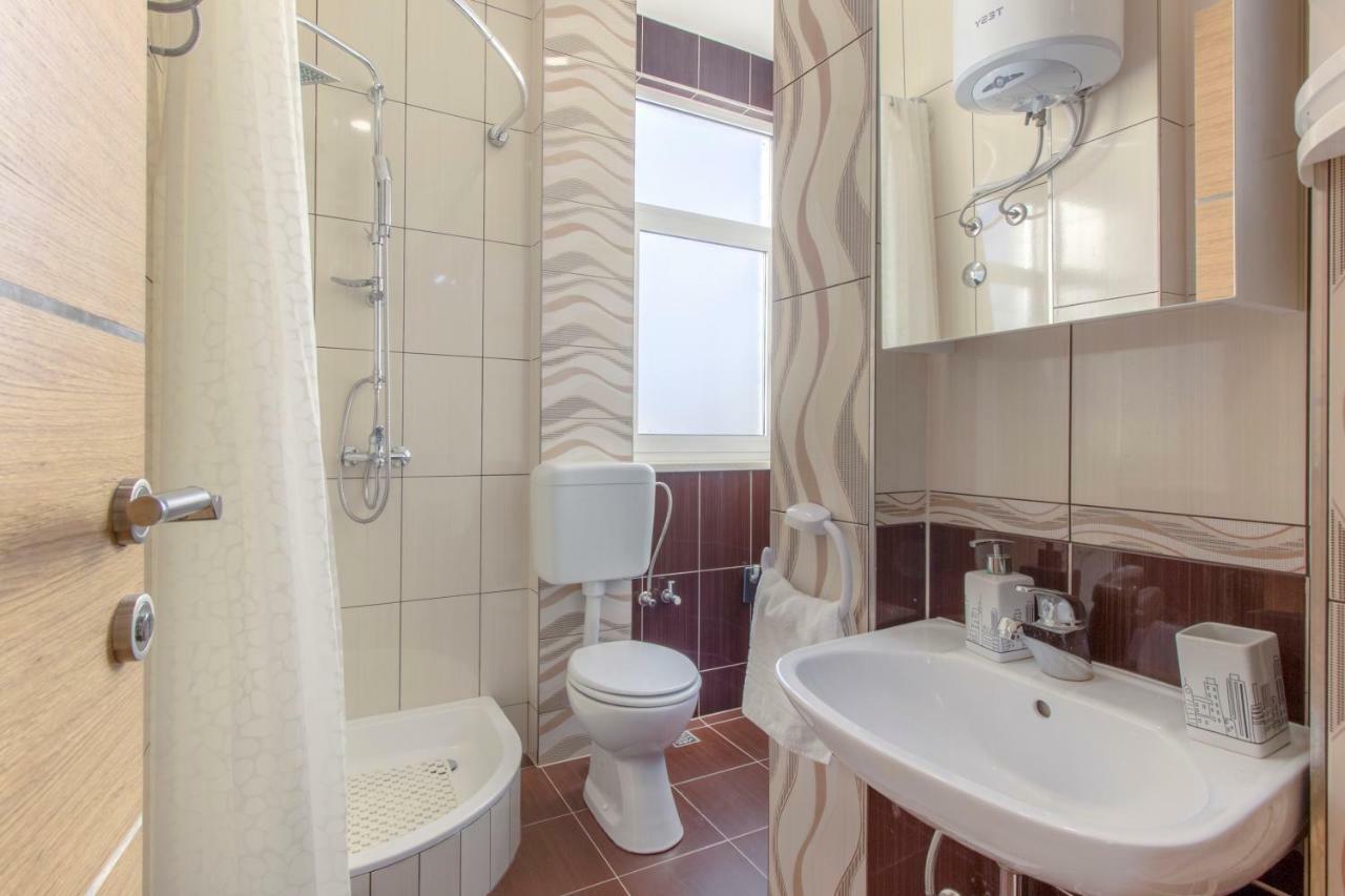 Apartmani Skelin***/**** Kaštela Eksteriør billede